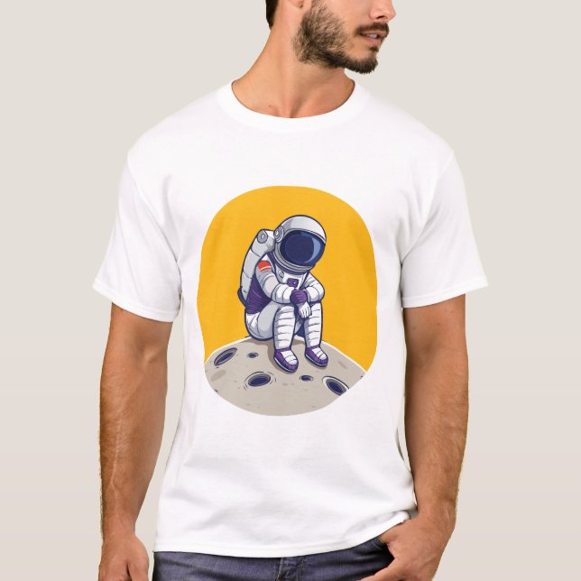 Astronauta solitario en la camiseta de la luna (Anverso)