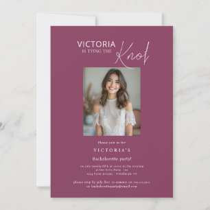 atando el nudo foto de la invitación a la Bachelor