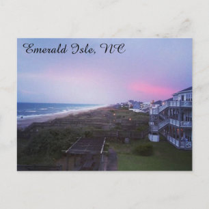 Atardecer en la postal de la playa