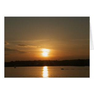 Atardecer sobre la bahía de Cardiff