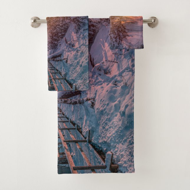 Atardecer sobre la costa del mar de nieve (In situ)