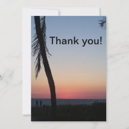 Atardecer tropical sobre plegado Tarjeta de agrade