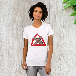 Atención cruzando camiseta de mujeres