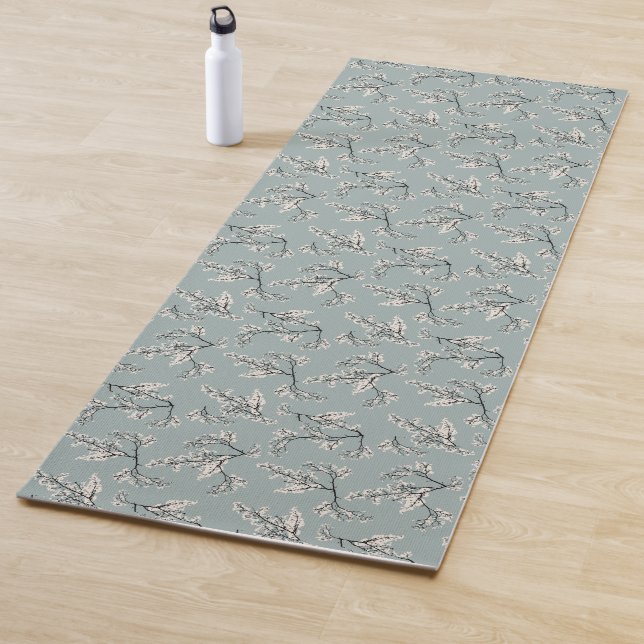 Atoni Vintage Flowers Yoga Mat (In situ)