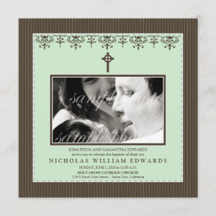 Atractiva invitación al bautismo verde en la Casa