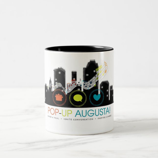 ¡Augusta móvil! Taza de café (11oz) (Centro)