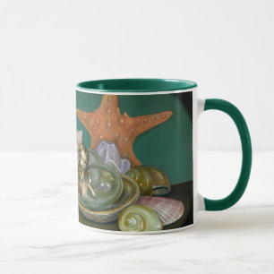 "Aún vida con la taza de una sirena"