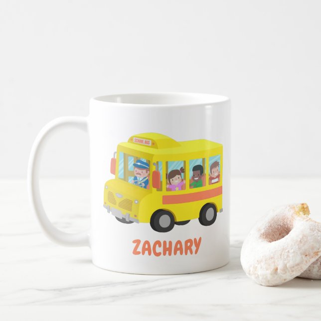 Autobús escolar amarillo lindo y taza feliz de los (Con donut)