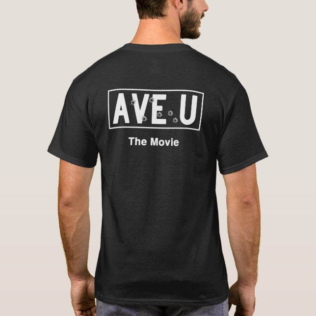 Ave U Movie Street Rótulo Camiseta Oscura (Reverso)