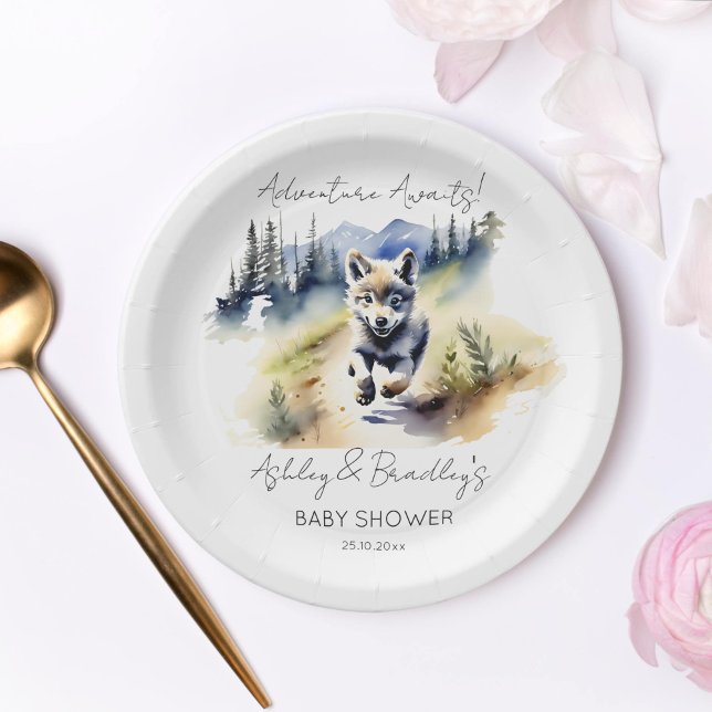 Aventura temática de lobo espera la vajilla de la  (Wolf themed adventure awaits baby shower tableware personalized paper plates watercolor wolf cub)