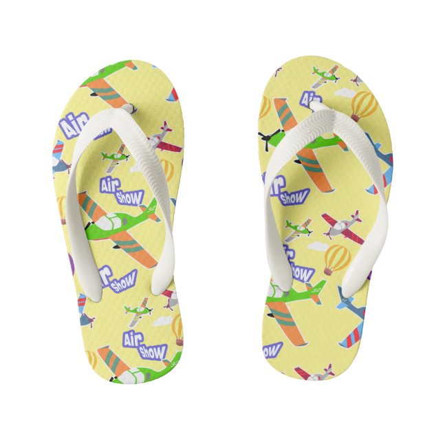 Avión muestra las sandalias del niño amarillo (Plantilla)