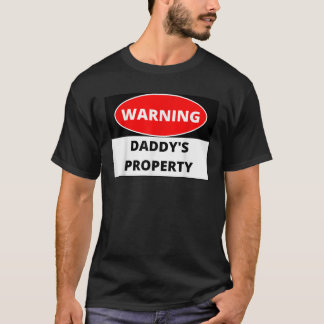 Aviso de la camiseta de propiedades de papá