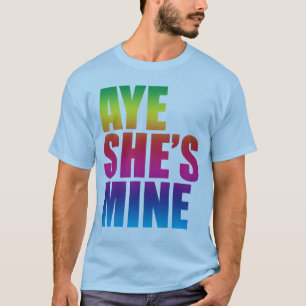 Aye ella es camiseta divertida de la mina GLBT