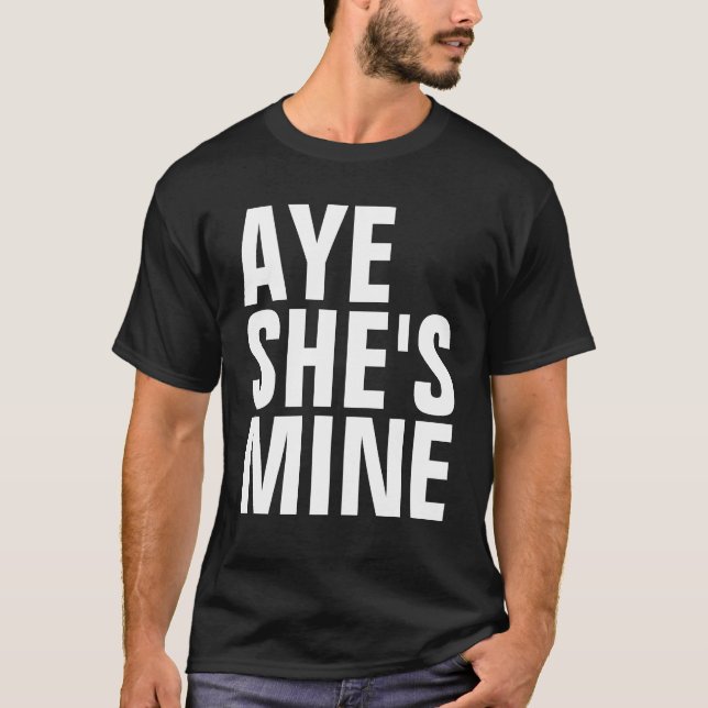 Aye ella es mi camiseta (colores oscuros) (Anverso)