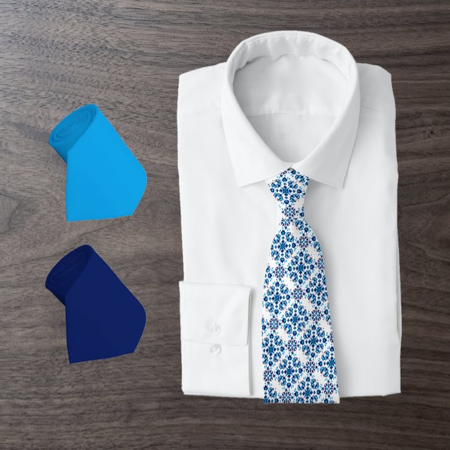 Azul marino - combina con corbata de Arte Popular  (Subido por el creador)