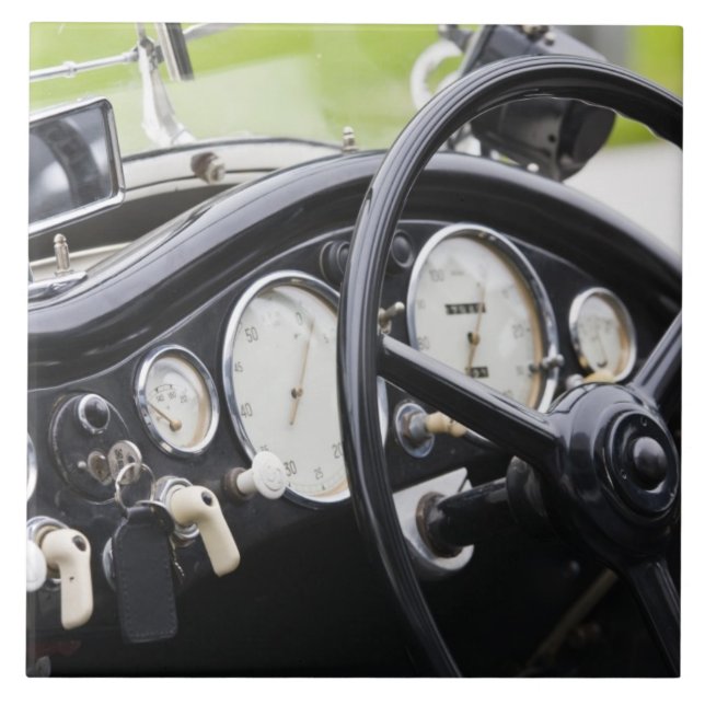 Azulejo Alemania, Bayern-Baviera, Munich. BMW Welt Car 3 (Frente)