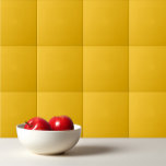 Azulejo Amarillo de cadmio medio sólido<br><div class="desc">Diseño amarillo cadmio sólido amarillo ámbar</div>