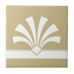Azulejo Art Deco Beige Elemento de Flor Geométrica Blanca<br><div class="desc">Elegante flor geométrica de estilo Art Déco adornada con un fondo beige de azulejos de cerámica. Elegante diseño de moda,  perfecto para una decoración de estilo Art Deco retro.</div>