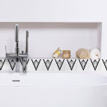 Azulejo Art Deco Blanco Negro Elegante Forma V Elegante Cr<br><div class="desc">Cuadros decorativos de cerámica decorativa con detalles de estilo deco en blanco y negro.</div>