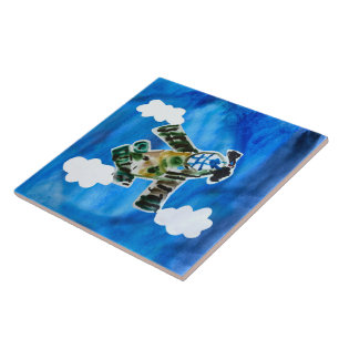 Azulejo "Arte de niños" en un jet del ejército