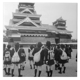 Azulejo Asia, Japón, Kumamoto. Escolares en