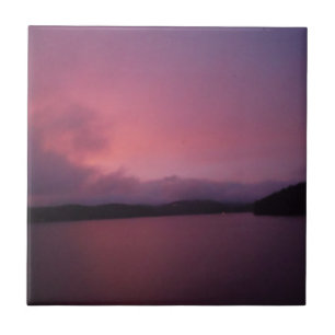 Azulejo Atardecer morado en el lago Arrowhead