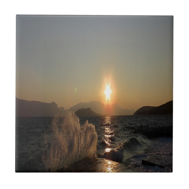 Azulejo Atardecer sobre olas en la costa de Croacia (Frente)