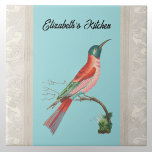 Azulejo Ave de mar con cabeza azul para comer con nombre e<br><div class="desc">Este diseño presenta un bonito pájaro con cabeza azul o carmín, que come abejas, con sus plumas y plumaje vivos y coloridos. Este ave, como su nombre lo implica, captura varios insectos, y se reproduce en el sur y centro de Europa, el norte y sur de África y Asia occidental....</div>