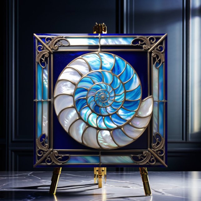 Azulejo Azul/Blanco Falso Vidrio Teñido Concha de Nautilus (Subido por el creador)