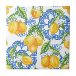 Azulejo azul de mayólica y limones en acuarela