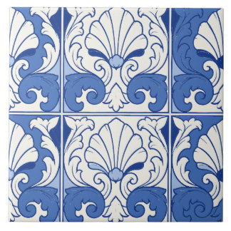 Azulejo azul portugués de concha y voluta