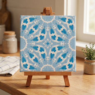 Azulejo Azul Texturizado Blanco Floral Simétrico Estilizad