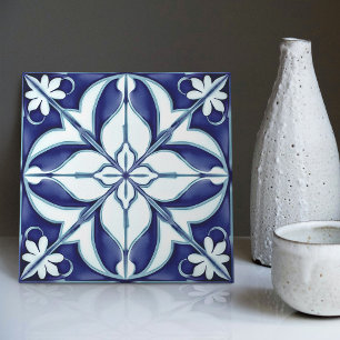 Azulejo Azul y Blanco Floral Simétrico