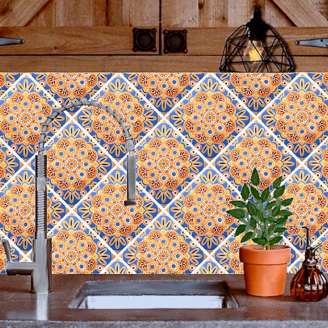 Azulejo Azules geométricos y naranjas de mosaico cerámico (Orange and blue kitchen backsplash tile.)