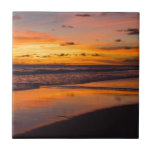 Azulejo Beach Sunset Ocean View Naranja Amarillo<br><div class="desc">Disfrute de la puesta de sol todos los días con este diseño. Los hermosos naranjas y amarillos hacen que esta puesta de sol sea absolutamente impresionante y será una gran adición a su cuarto de baño temático sobre la playa.</div>