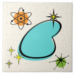 Azulejo Boomerang atómico retro y estallido de mosaico cer<br><div class="desc">Este patrón de baldosas cerámicas de tipo retro Atomic Boomerang y Starbursts es el epítome de la modernidad de mediados de siglo. Con su gran boomerang turquesa rodeado de estepas kitsch y círculos naranjas y verdes para algunos más extravagantes, este estilo de inspiración vintage es lo suficientemente moderno como para...</div>