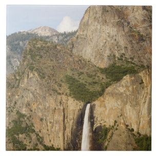 Azulejo CA, Parque Nacional Yosemite, Cataratas Bridalveil
