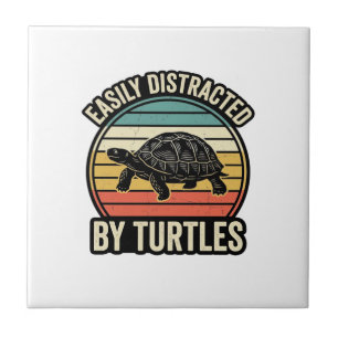 Azulejo Camiseta Gráfica Vintage de Tortugas que Distraen 