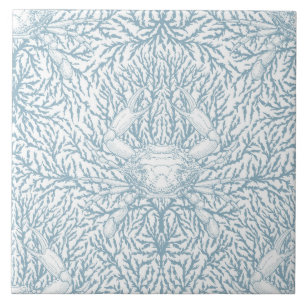 Azulejo Cangrejo y maleza marina, verano costero en blanco