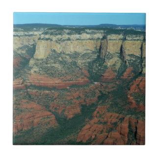 Azulejo Capas de rocas rojas en Sedona Arizona