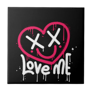 Azulejo carácter cardíaco con ojos muertos y sonrisa pulve