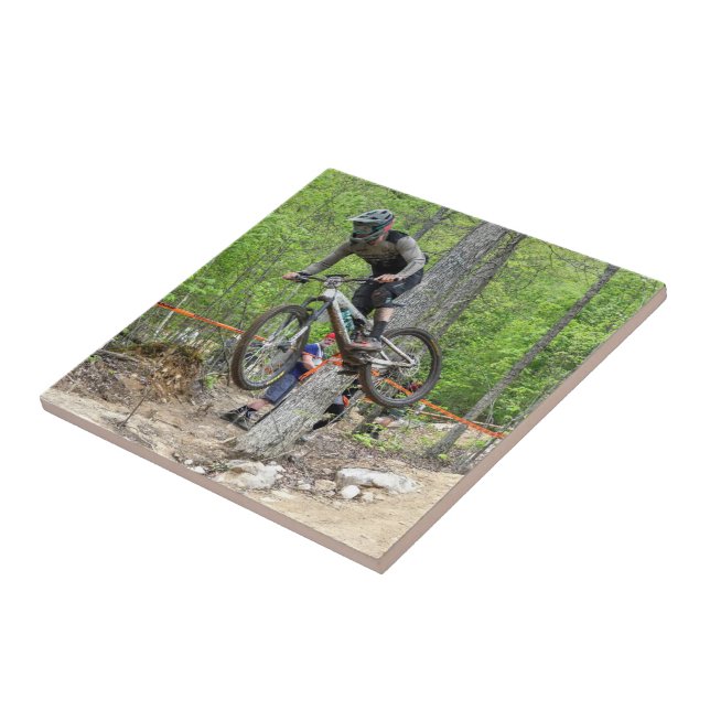 Azulejo Carrera de ciclismo de montaña Enduro (Lado)