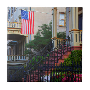 Azulejo Casa en el distrito histórico en la primavera