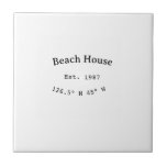 Azulejo Casas de playa. Fecha año personalizado coordenada<br><div class="desc">Diseño</div>