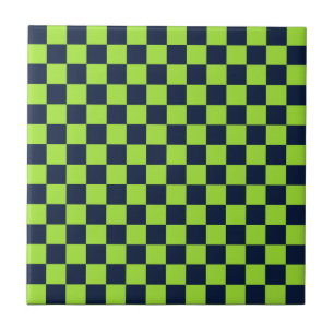 Azulejo cerámico con patrón de tablero de ajedrez 
