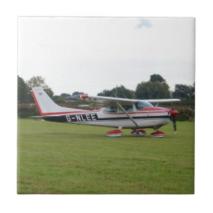 Azulejo Cessna 182Q