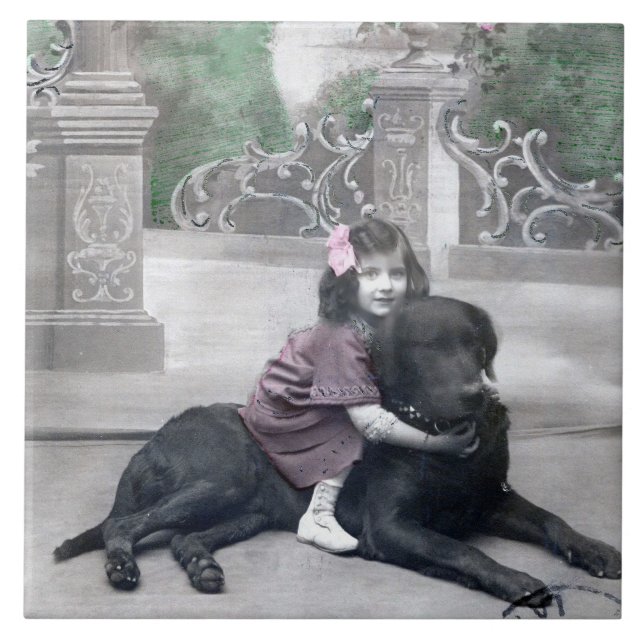 Azulejo Chica y su perro (Frente)