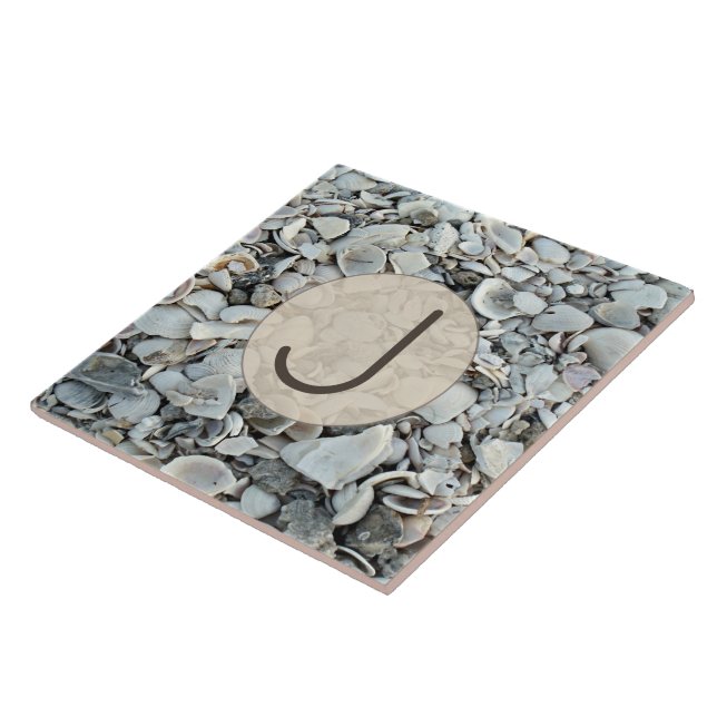 Azulejo Coastal Seashell Monogram  (Lado)