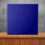 Azulejo Color sólido de la placa azul de la marina moderna<br><div class="desc">Presentamos nuestra Minimalista tela cerámica de color sólido azul de la marina, una elección atemporal y sofisticada para su espacio. Con su profundo matiz azul marino, esta baldosa exuda elegancia y versatilidad. Ideal para crear un ambiente minimalista y moderno en la cocina, el baño o en cualquier otra zona. Elaborado...</div>