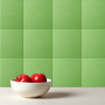 Azulejo Color sólido liso manzana naranja pastel verde<br><div class="desc">Diseño verde pastel de manzana de color sólido y liso.</div>